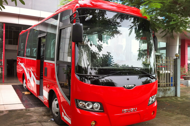 Thuê xe 35 chỗ đi Cao Lãnh hiệu Isuzu